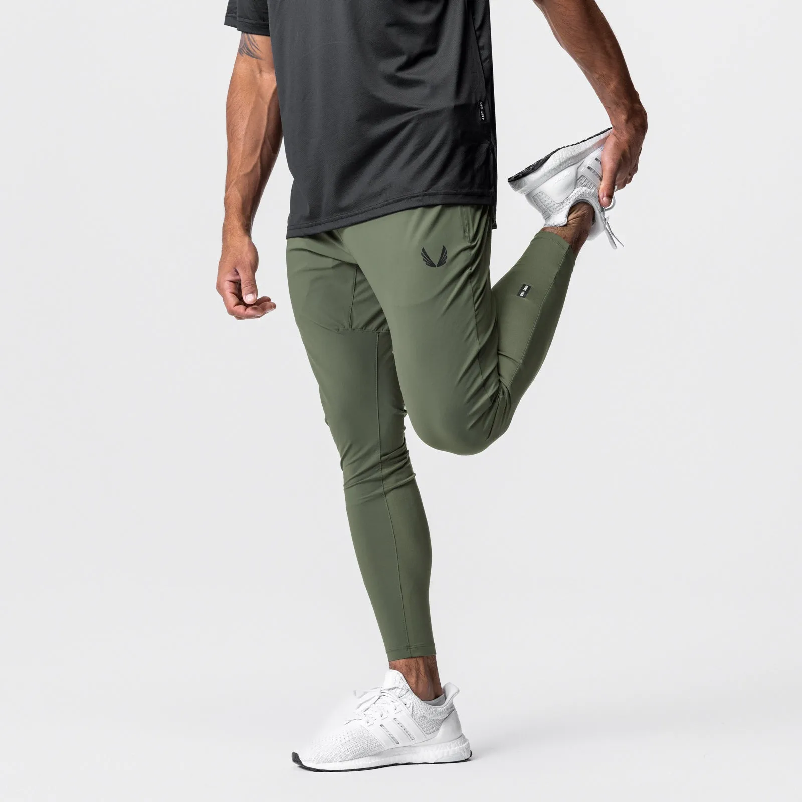 0699. TETRA-LITE™ Hybrid Jogger - Olive