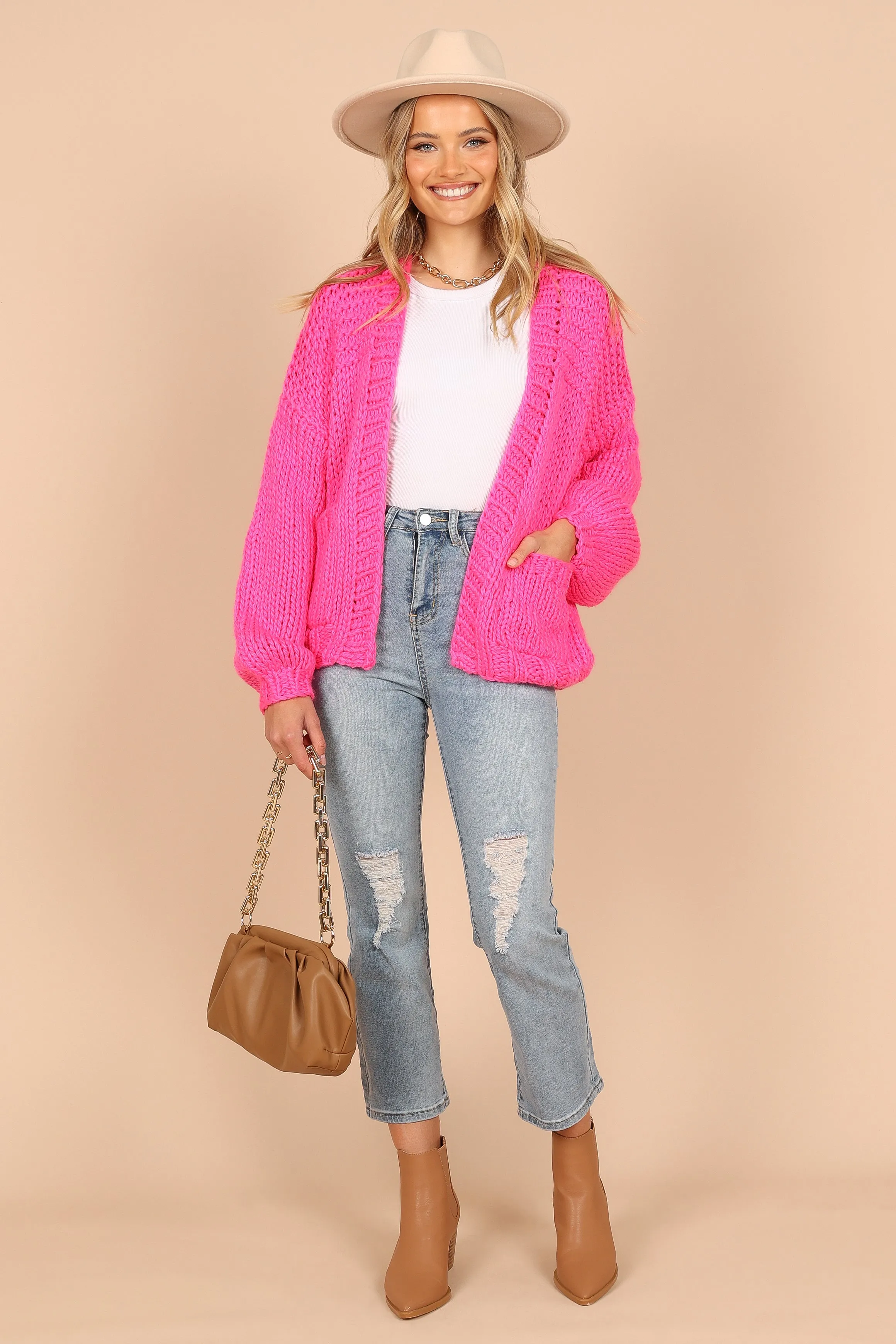 Cara Oversized Handknit Knit Sweater - Hot Pink