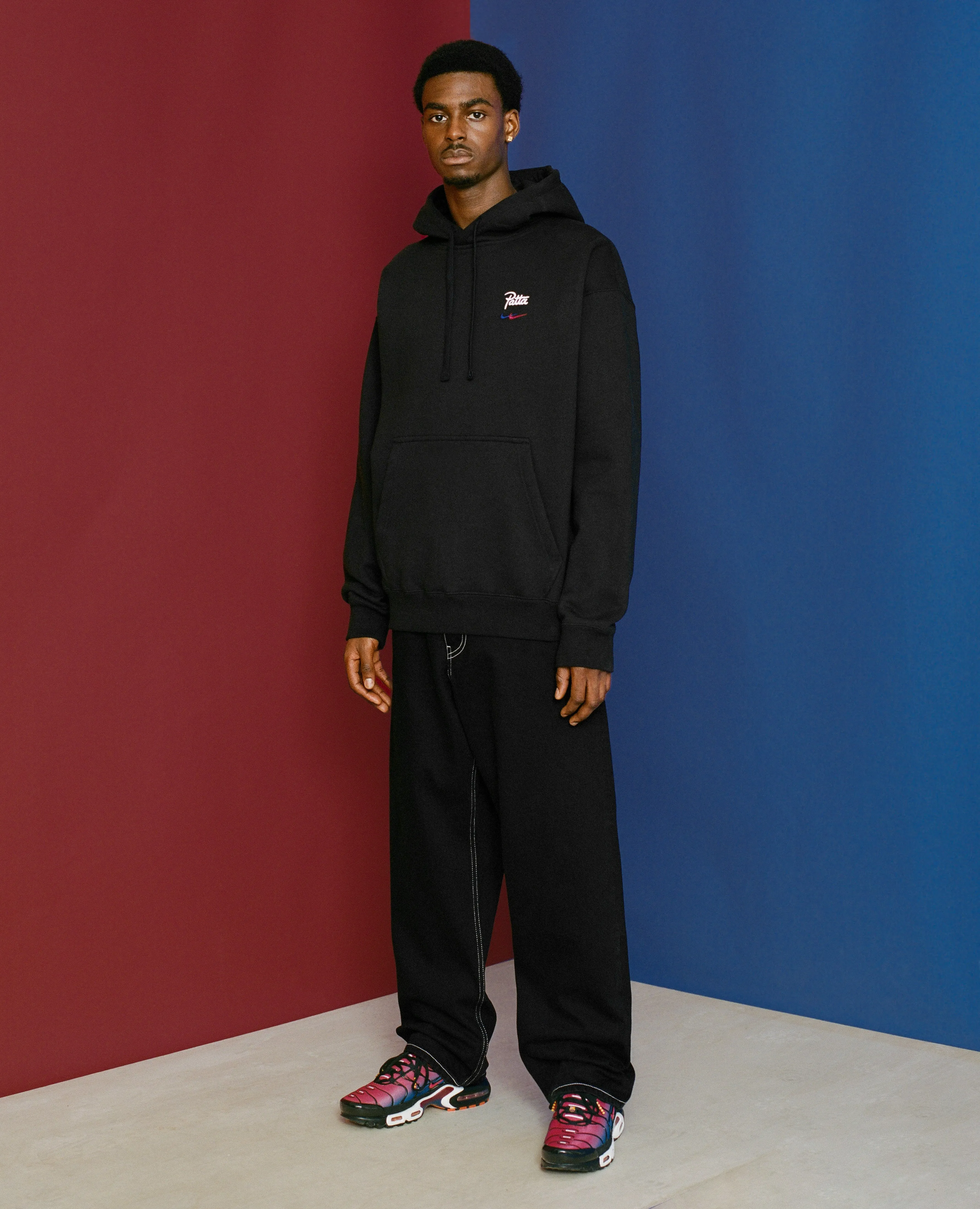 FCB x Patta Culers del Món Hooded Sweater (Black/Deep Royal Blue)