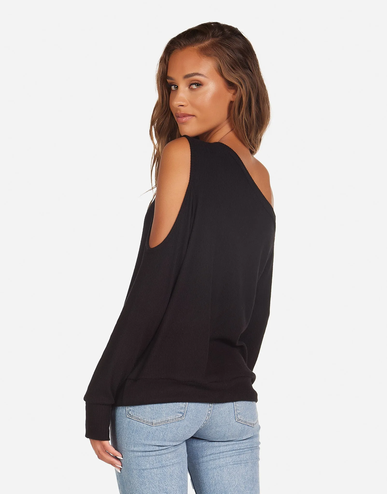 Link Cold Shoulder Top