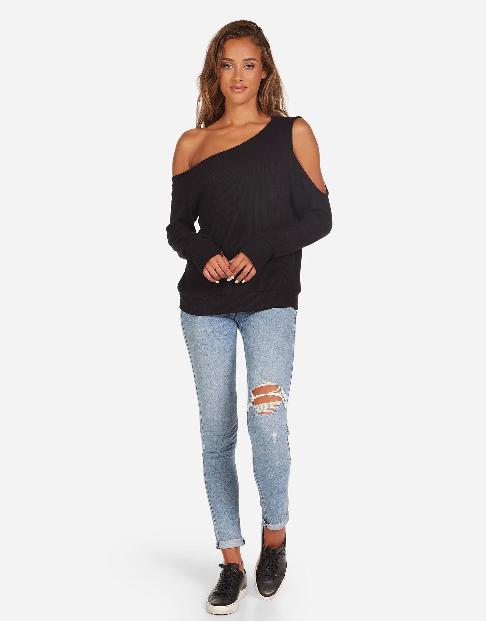 Link Cold Shoulder Top