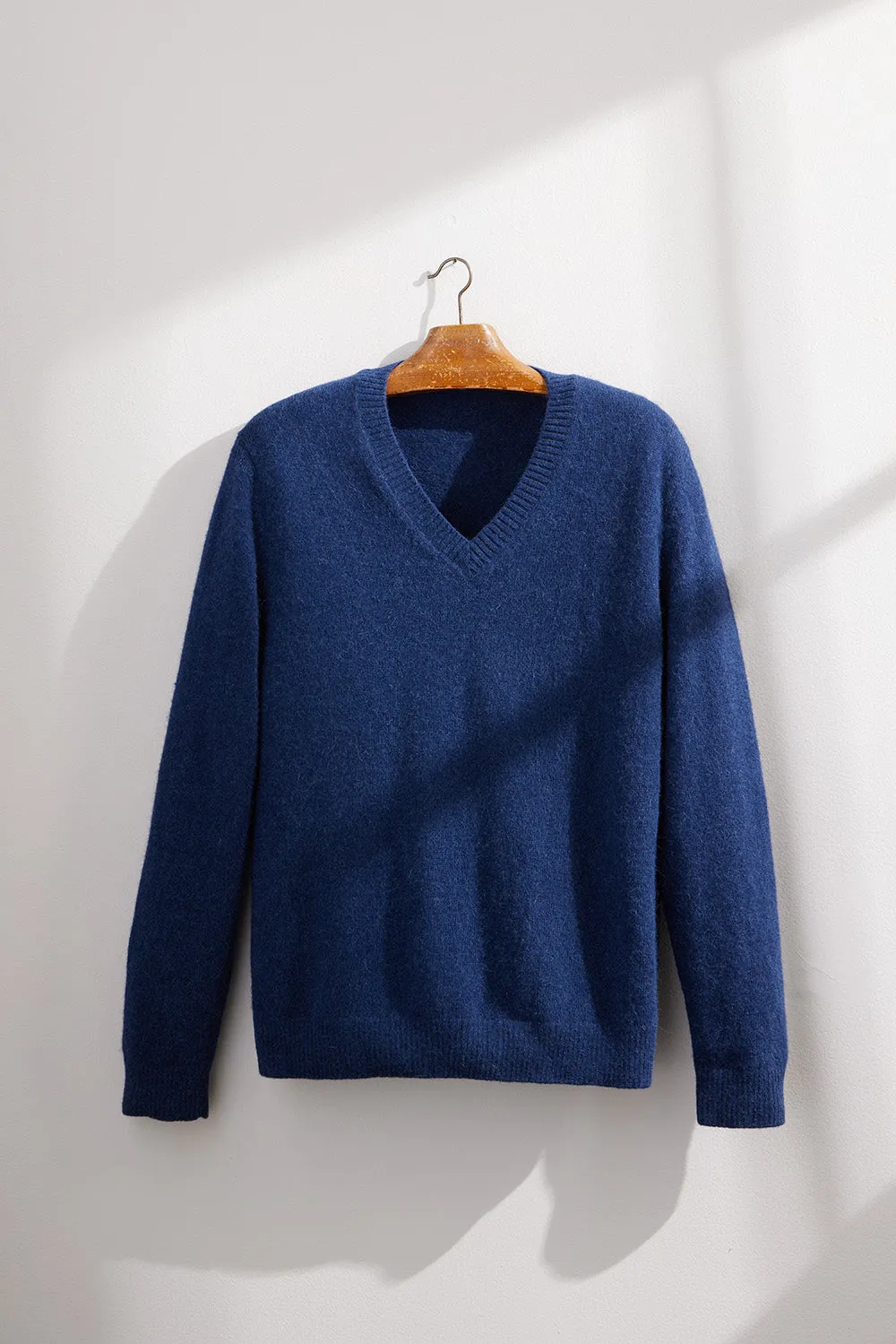 Men's Baby Alpaca V-neck Sweater