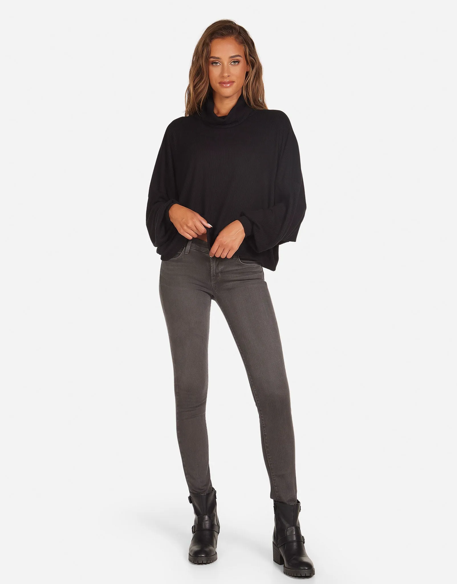 Theron Long Sleeve Oversized Pullover