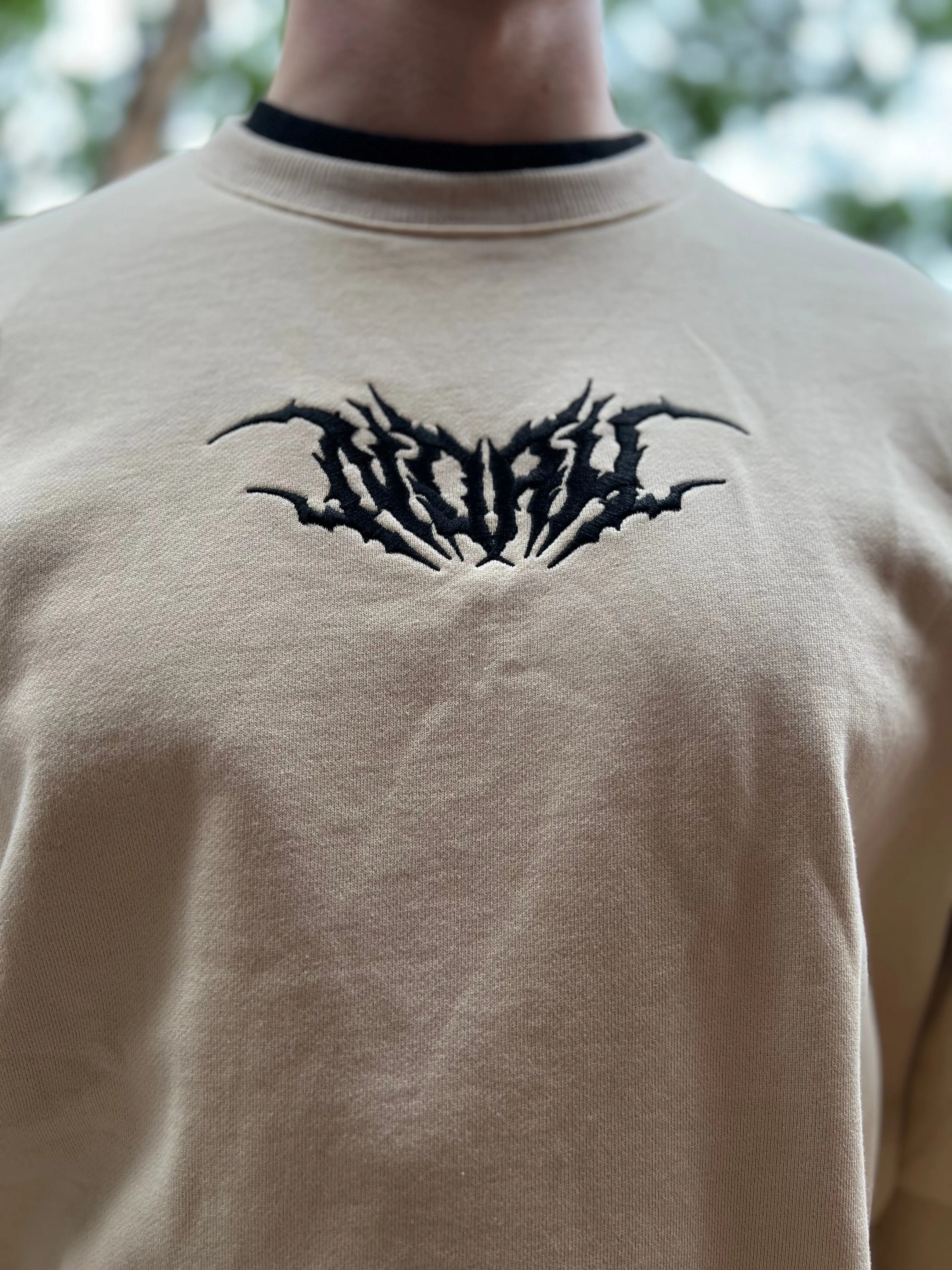 VAGABOND CREWNECK